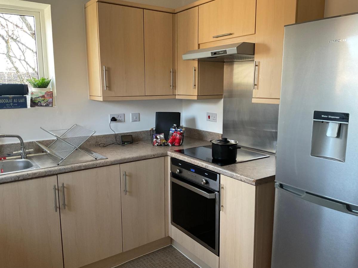 Simple 2-Bedroom 1.5 Bath Apartment In Thornhill Southampton Exterior photo